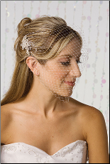 9" French illusion veil with side hair accessory