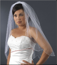 Single Layer Scalloped Cut Elbow Bridal Veil
