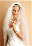 Delicate threaded chain, with scalloped edge veil