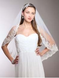 1-Layer Ivory Mantilla Bridal Veil with Crystals, Beads & Lace Edge